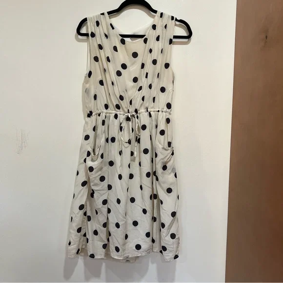j crew silk polka dot dress Vintage Style J.Crew 100% Silk Polka Dot Midi Dress Navy White Fit and Flare Pleated A-Line Wedding Guest Summer Occasion Dress Size 2